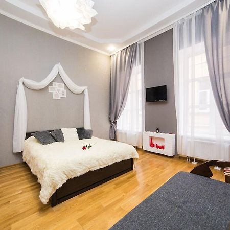 Avangard Liberty Avenue Apart Львов Экстерьер фото